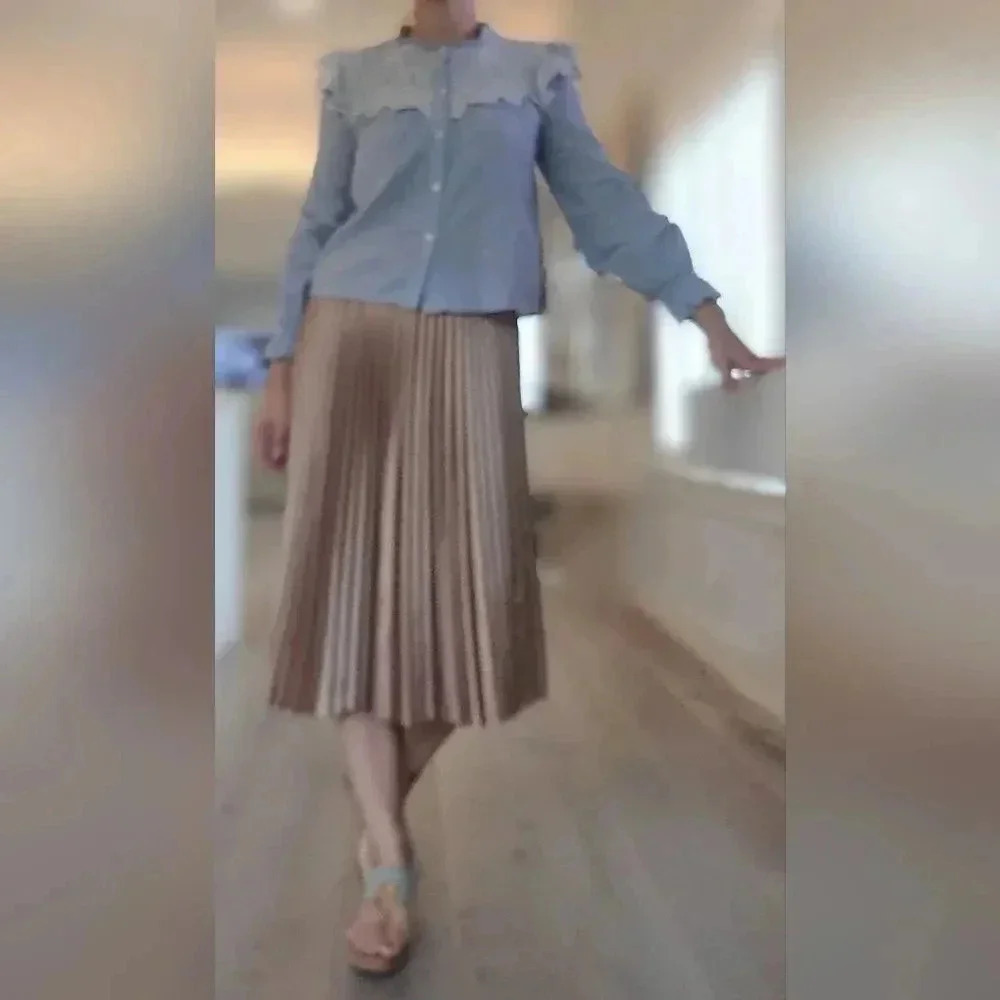 H&M striped button down shirt - Picture 2 of 13